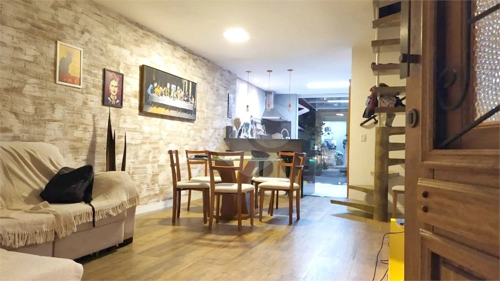 Sobrado 3 suites mobiliado - Campo Belo