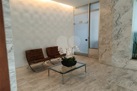 Apartamento em Higienópolis com 4 quartos e 3 vagas
