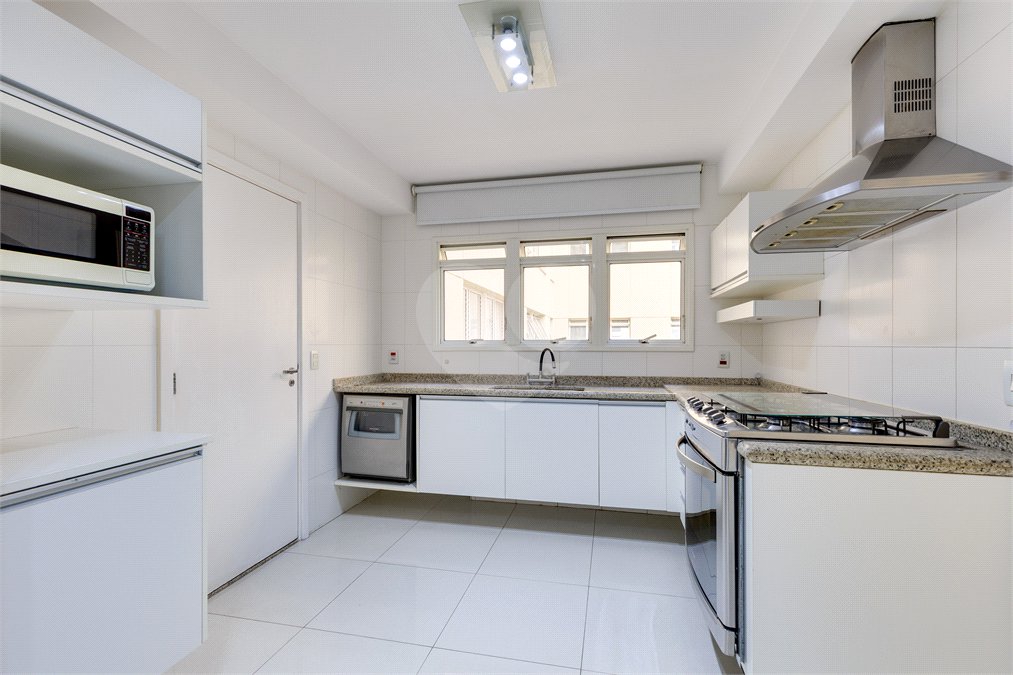 Apartamento para alugar com 4 suítes em Chácara Flora, São Paulo, SP