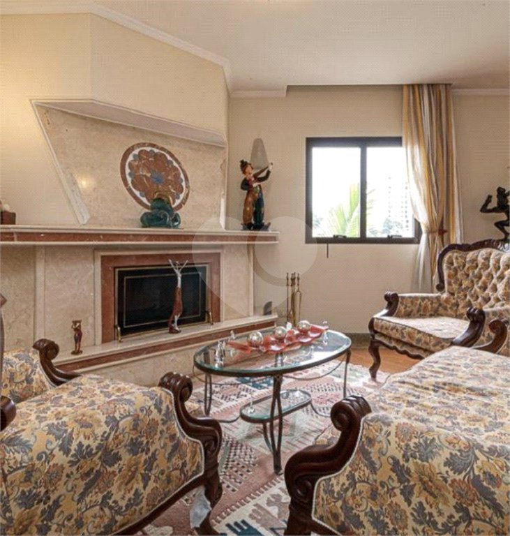 Um lindo apartamento residencial localizado no Bosque da Saúde