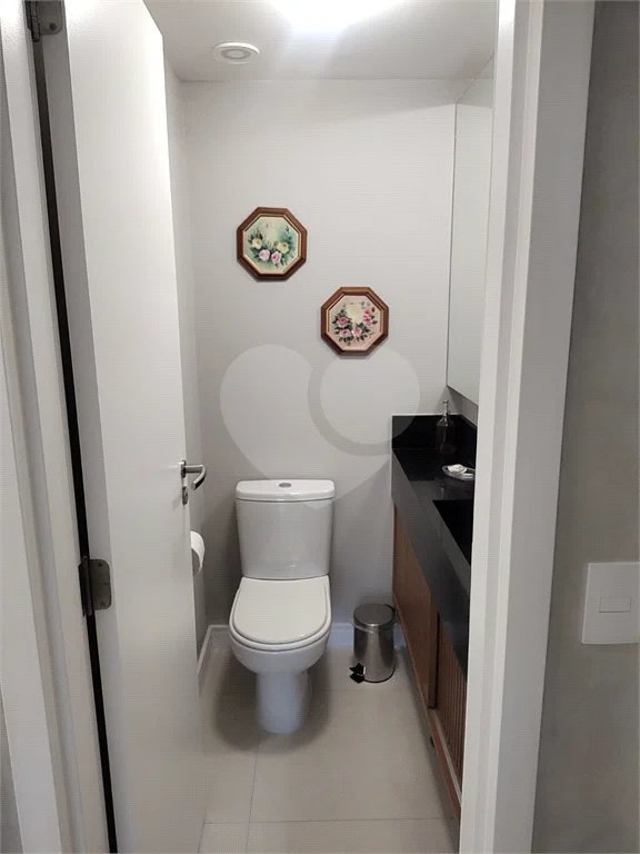 Apartamento à venda com 3 suítes em Vila Pompéia, São Paulo, SP