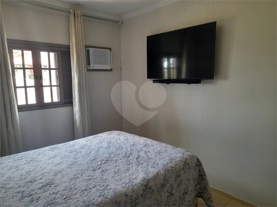 Excelente Casa Térrea no Condomínio Outeiro das Flores – Conforto, Segurança e Contato com a Natureza