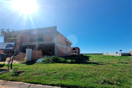 Indaiatuba - Loteamento no Jardim Park Meraki - Excelente oportunidade! Lote espaçoso de 342,12m² disponível por apenas R$ 577.945,00 - Localizado em uma região privilegiada, com IPTU - R$ 300,23 e condomínio - R$ 862,83 - Além disso, sua localização é extremamente conveniente, a apenas 2 minutos