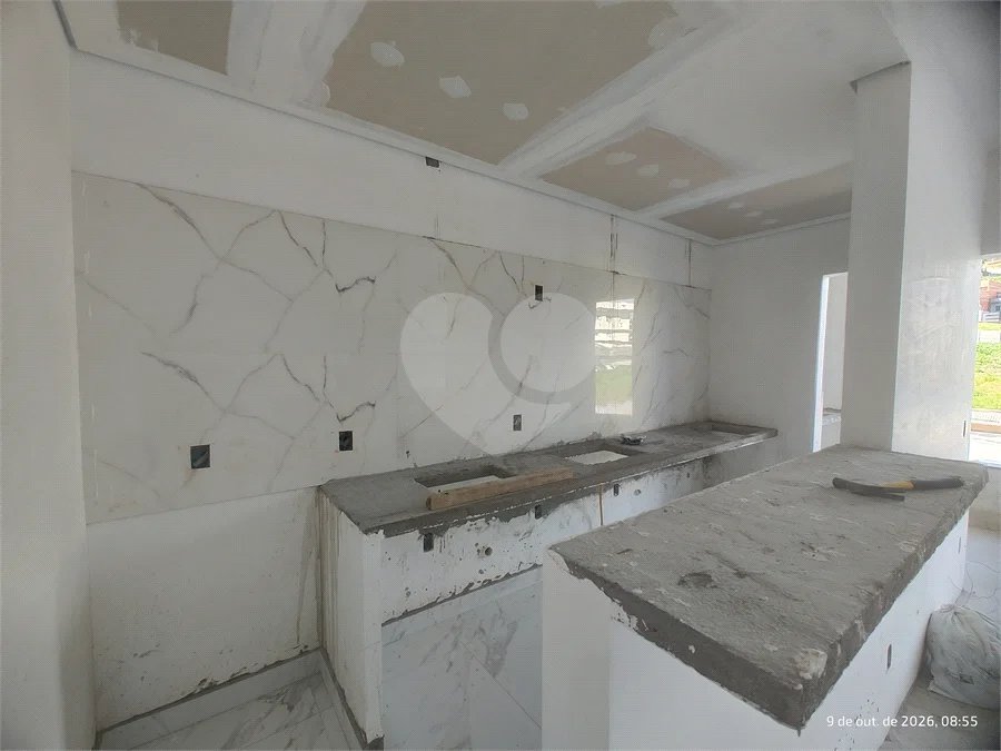 Apartamento 2 dormitórios com 1 vaga de garagem, excelente localização, programa MCMV, pagto parcelado