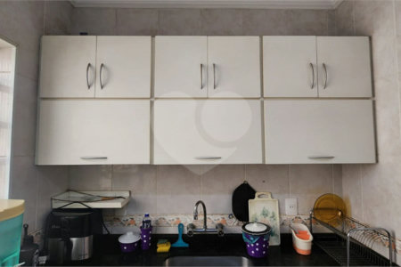 Casa térrea com duas edículas para venda - Saúde, SP.