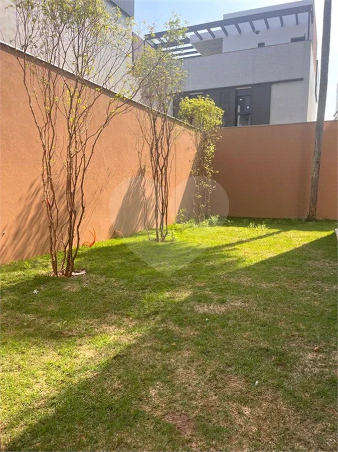 CASA DE CONDOMINIO