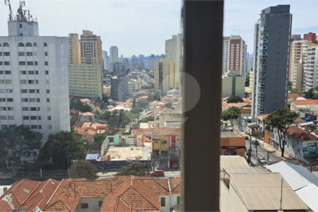 Apartamento à Venda na Aclimação