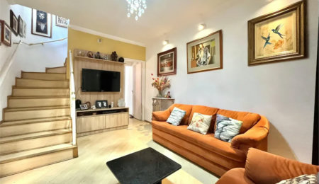 Casa à venda com 160m², 3 quartos e 2 vagas