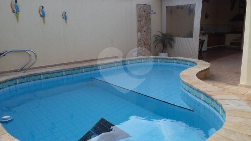 Casa térrea com 3 quartos em bolsão residencial City Campo Grande em São Paulo - SP