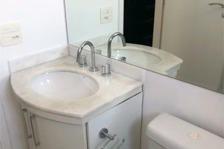 Apartamento à venda com 2 quartos, sendo 1 suíte,  em Campo Belo, São Paulo, SP