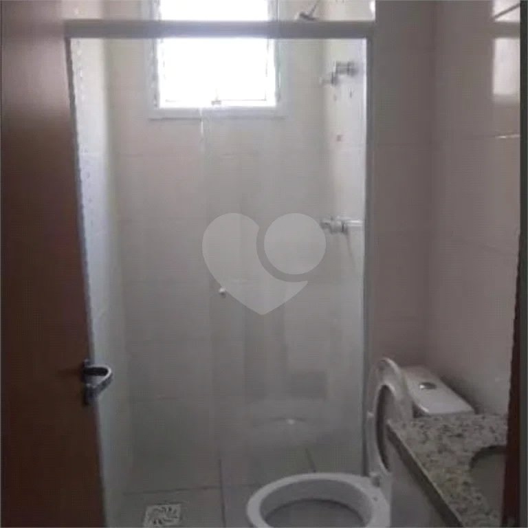 APARTAMENTO COM DOIS DORMITÓRIOS E UMA VAGA NA RAIMUNDO PEREIRA DE MAGALHÃES.