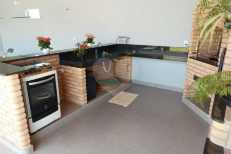 Casa de Alto Padrão no Residencial dos Lagos em Itupeva SP