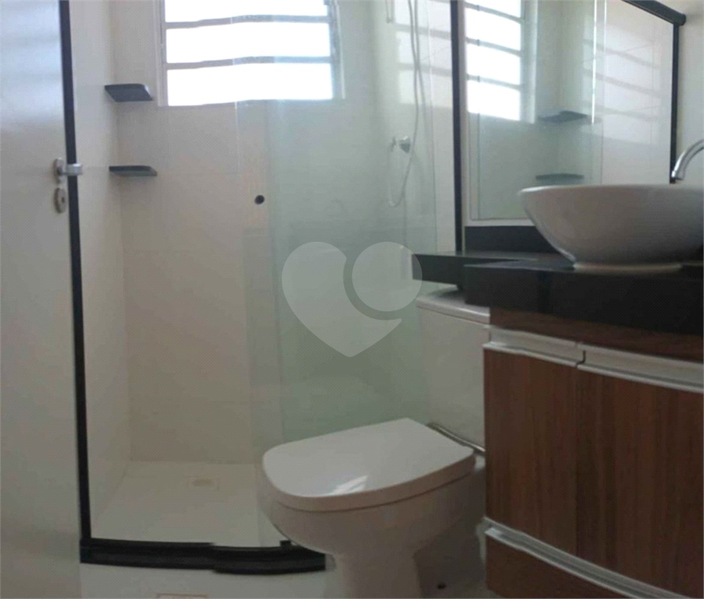 Apartamento no Res. Spazio Mont Royal
