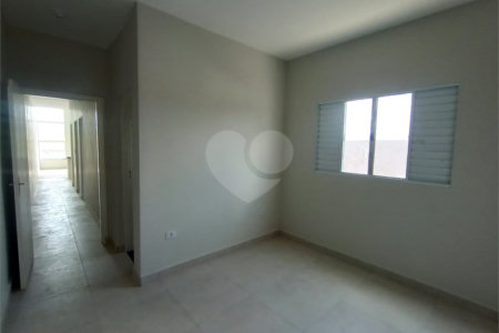 Casa térrea à venda em Nazaré Paulista/SP, no loteamento Quintas de São José
