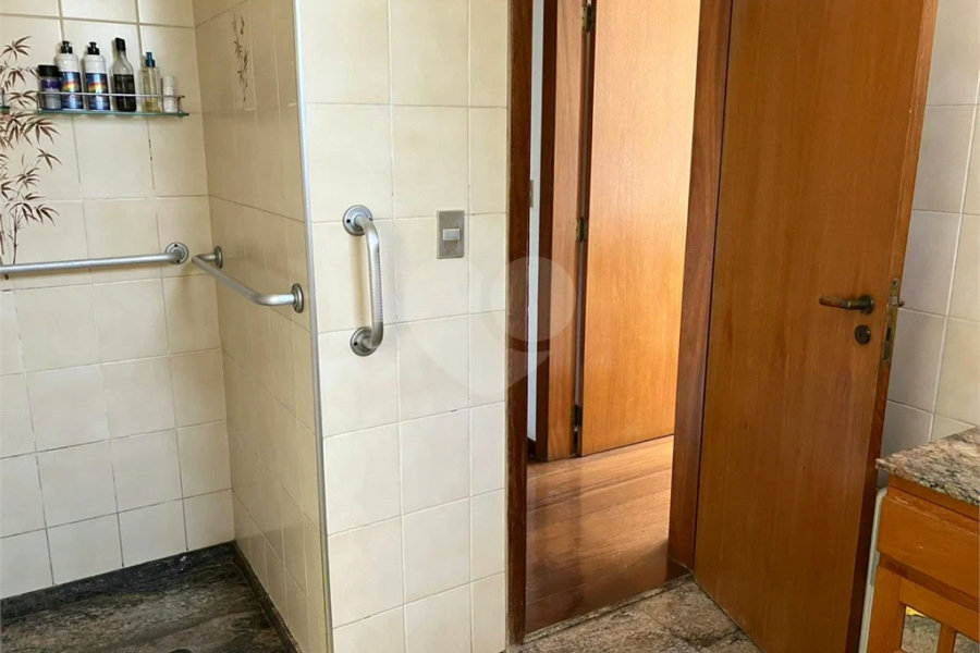 Cobertura à venda com 3 quartos, sendo 1 suíte, no Centro, Piracicaba, SP