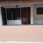 Mansão em condomínio, com 6 suites, e vagas para 15 autos....