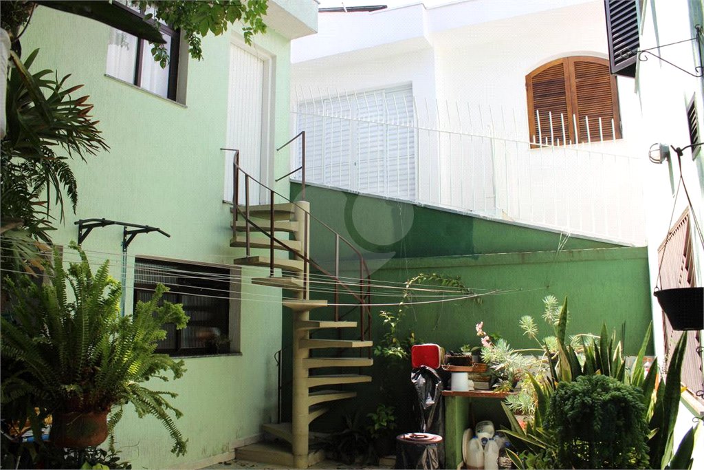 Excelente Sobrado na Saúde - 5 Quartos/2 Suítes/2 Vagas na garagem