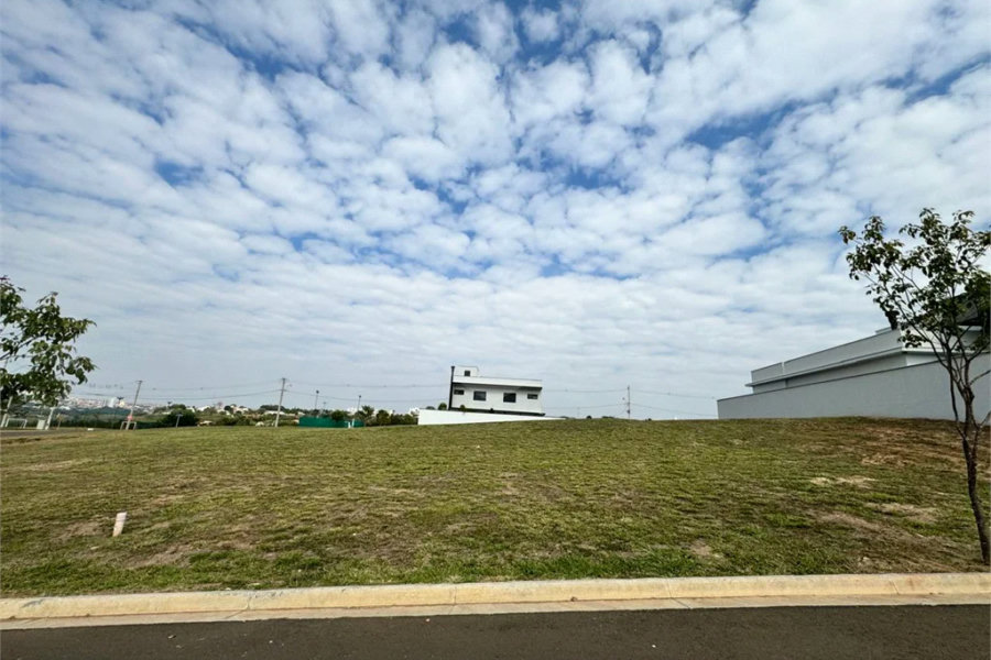 Terreno à venda no condomínio Parque Residencial Damha II, Piracicaba - SP