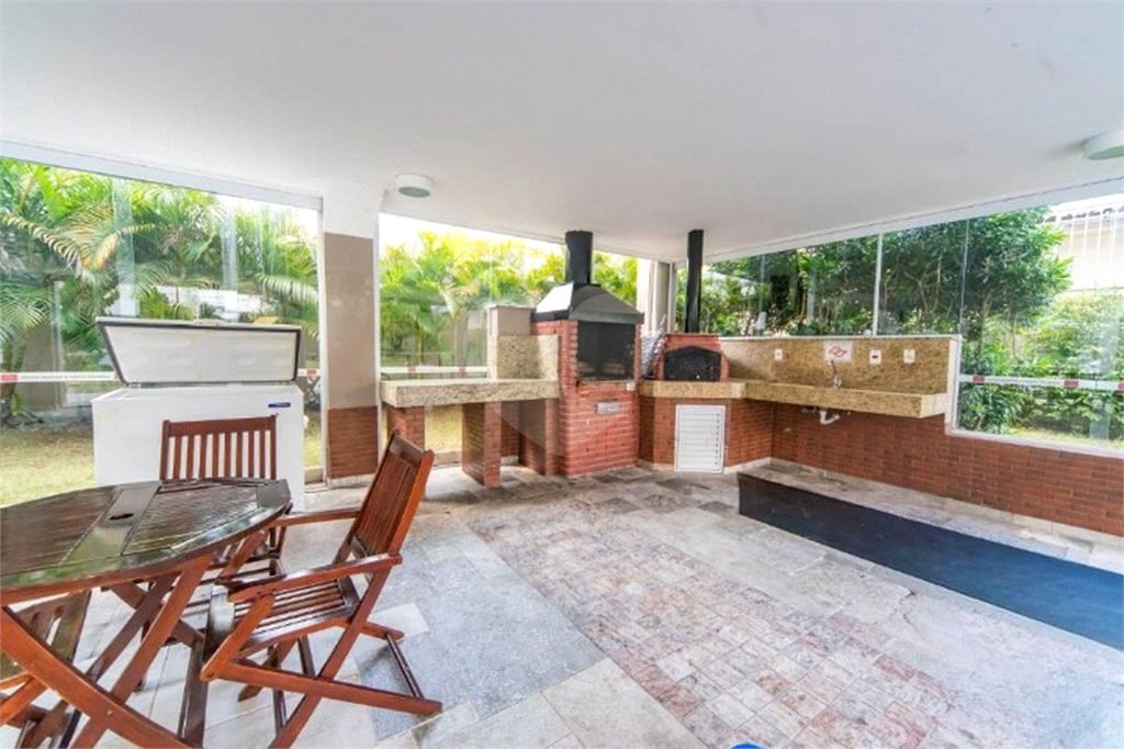 Apartamento na Mooca 3 suítes 108m² com 2 vagas, repleto de área de lazer.