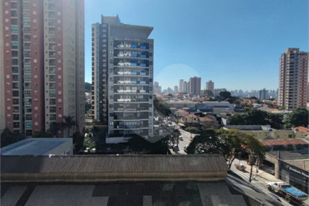 Excelente conjunto comercial para locação com 38 m², 2 salas com varanda e 1 vaga no Ipiranga!