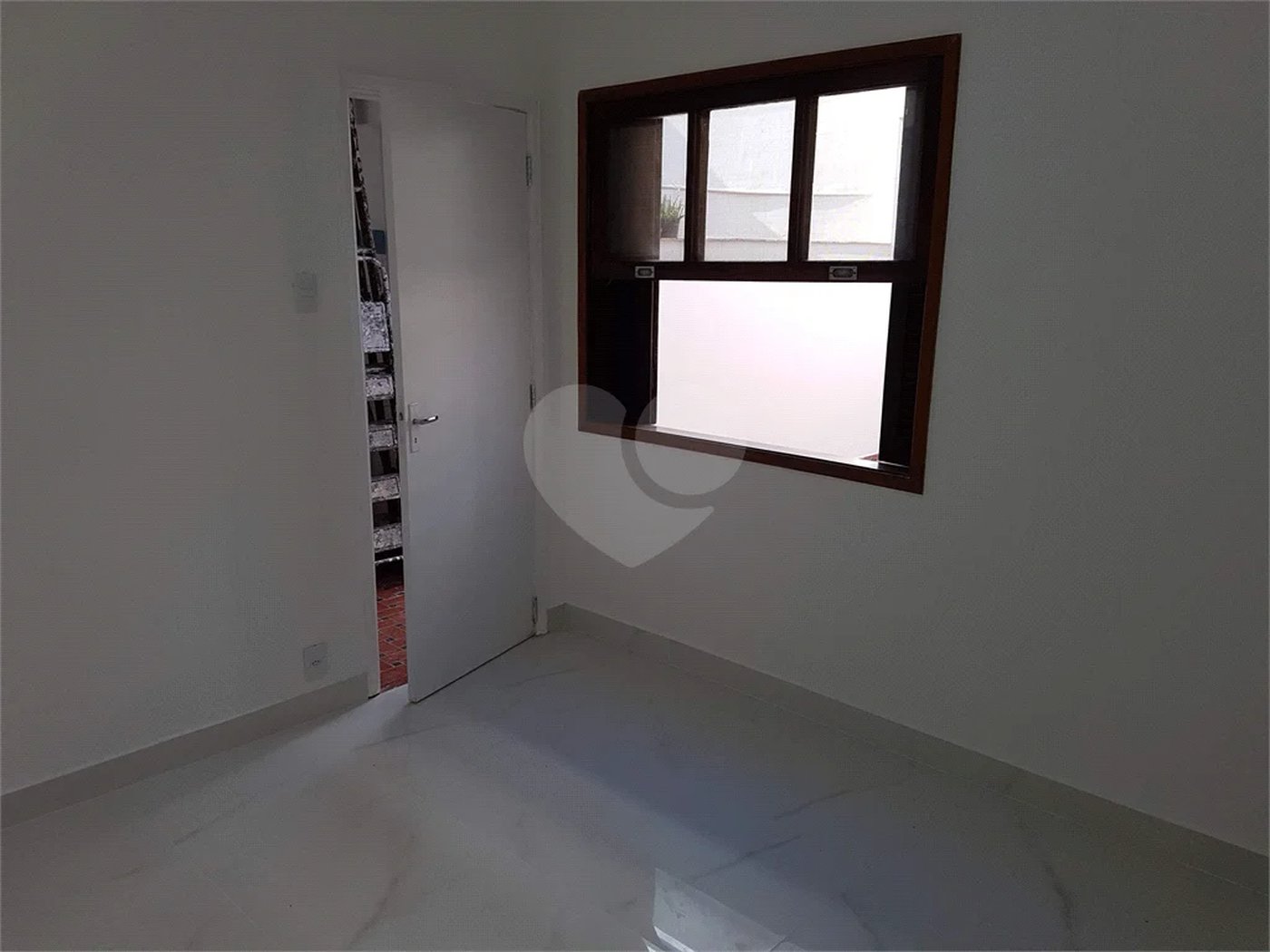 Sobrado à venda com 3 quartos, sendo 1 suíte, em Brooklin, São Paulo, SP