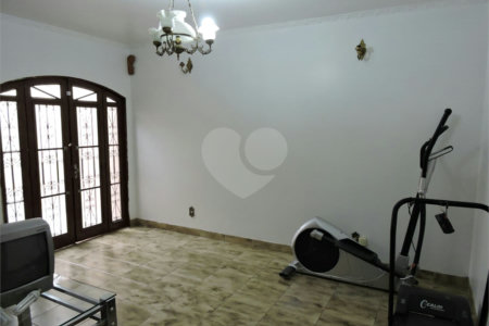 Casa térrea para venda no Jardim São João Batista