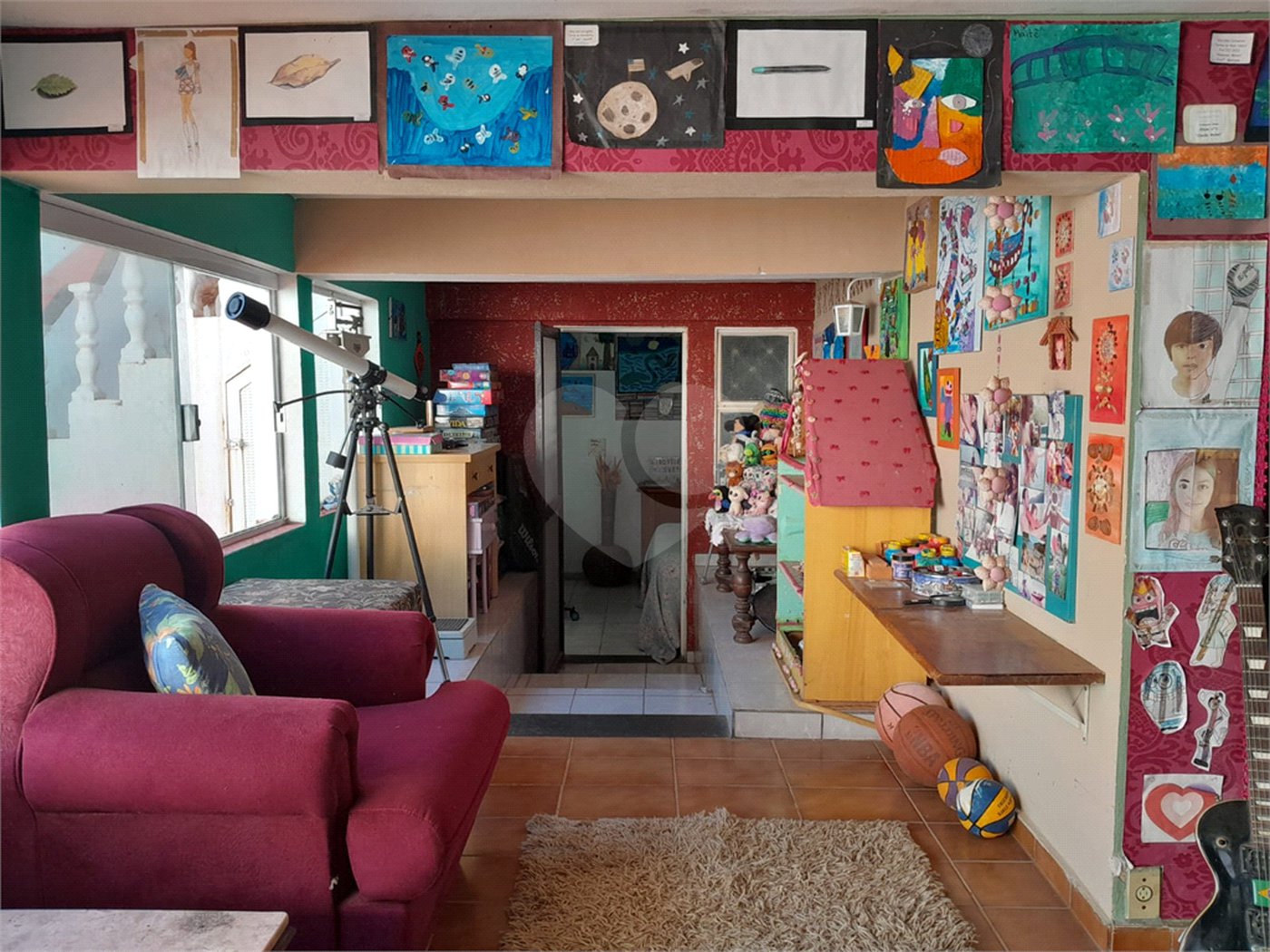 Casa com 4 dormitórios sendo 1 suíte a venda no bairro Samambaia