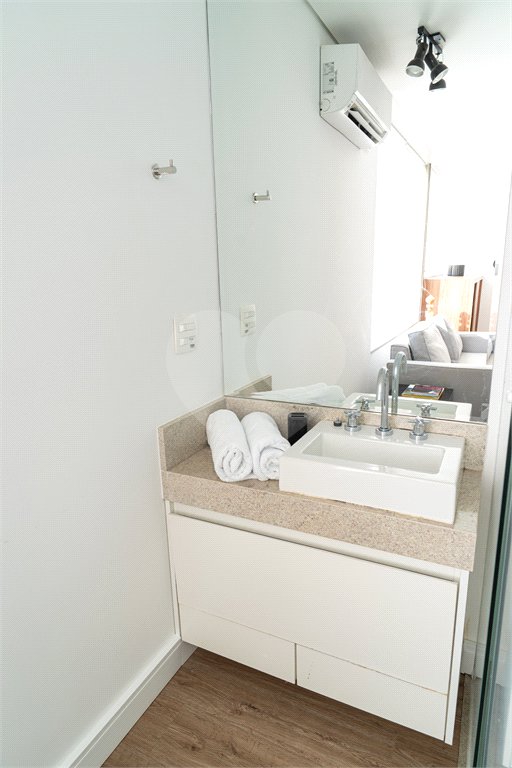 APARTAMENTO 1 DORMITÓRIO 1 VAGA - VILA OLIMPIA