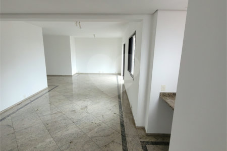 Apartamento de 180 m², 4 quartos (2 suítes), na Vila Mascote: venha conhecer e se encantar!