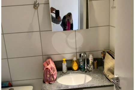 Apartamento à venda na Frei Caneca, 28 m², 1 quarto