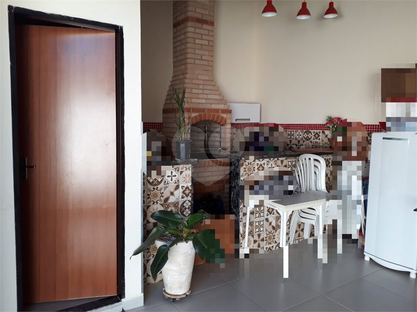 SOBRADO RESIDENCIAL EM EXCELENTE LOCALIZAÇÃO