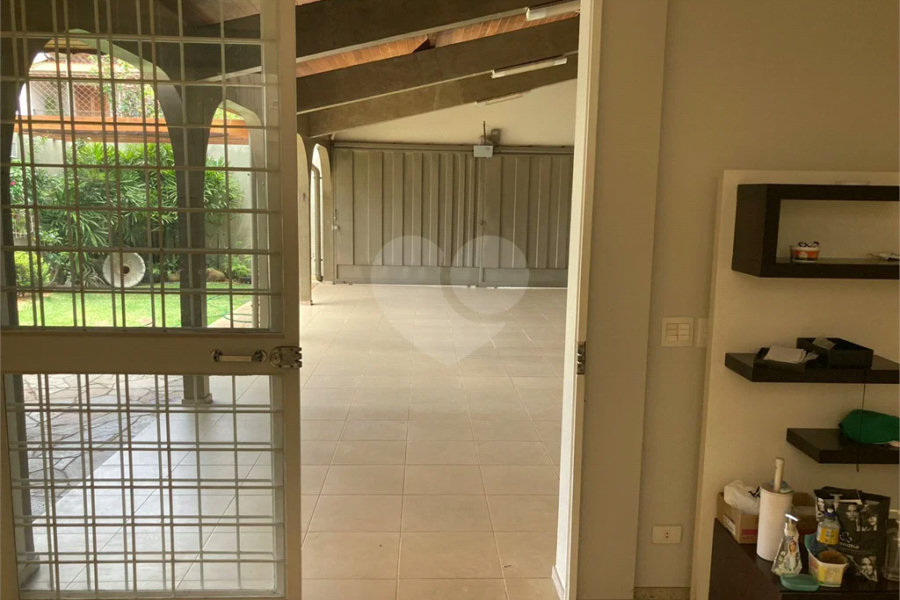 Belíssima casa no bairro Vila Rezende