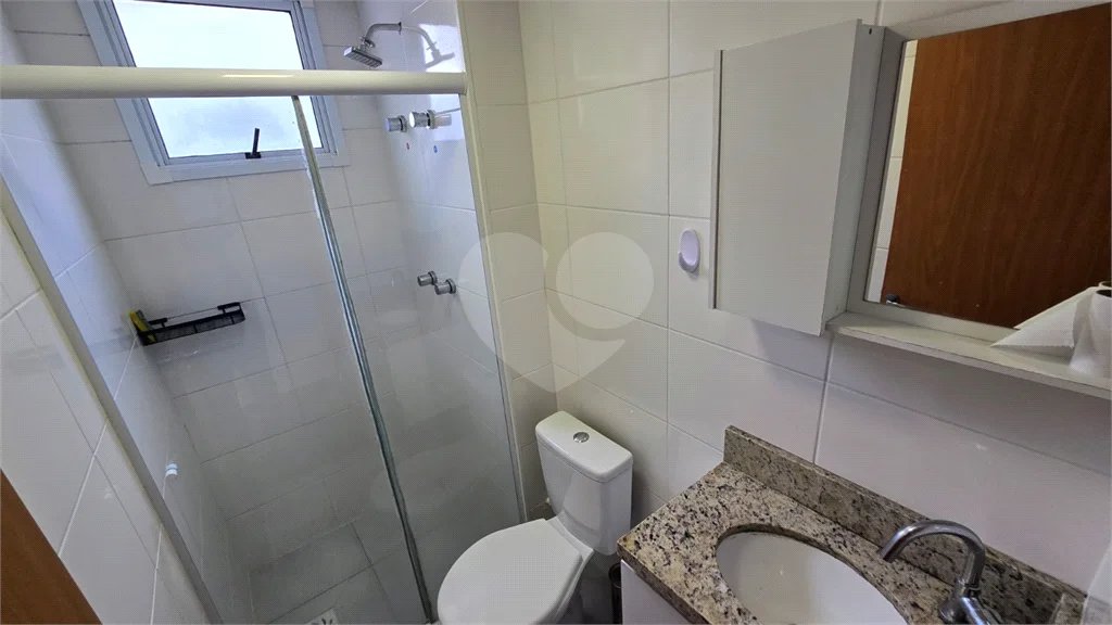 APARTAMENTO COM DOIS DORMITÓRIOS E UMA VAGA NA RAIMUNDO PEREIRA DE MAGALHÃES.