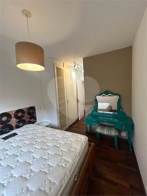 Apartamento Mobiliado no Alto da Boa Vista, com churrasqueira na varanda , 3 suítes e próximo ao Metro