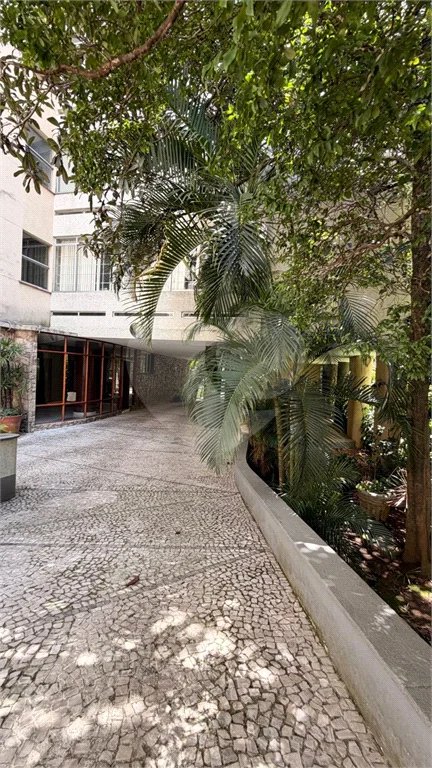 Apartamento à venda com 4 suítes em Jardim Portal I e II, São Paulo, SP
