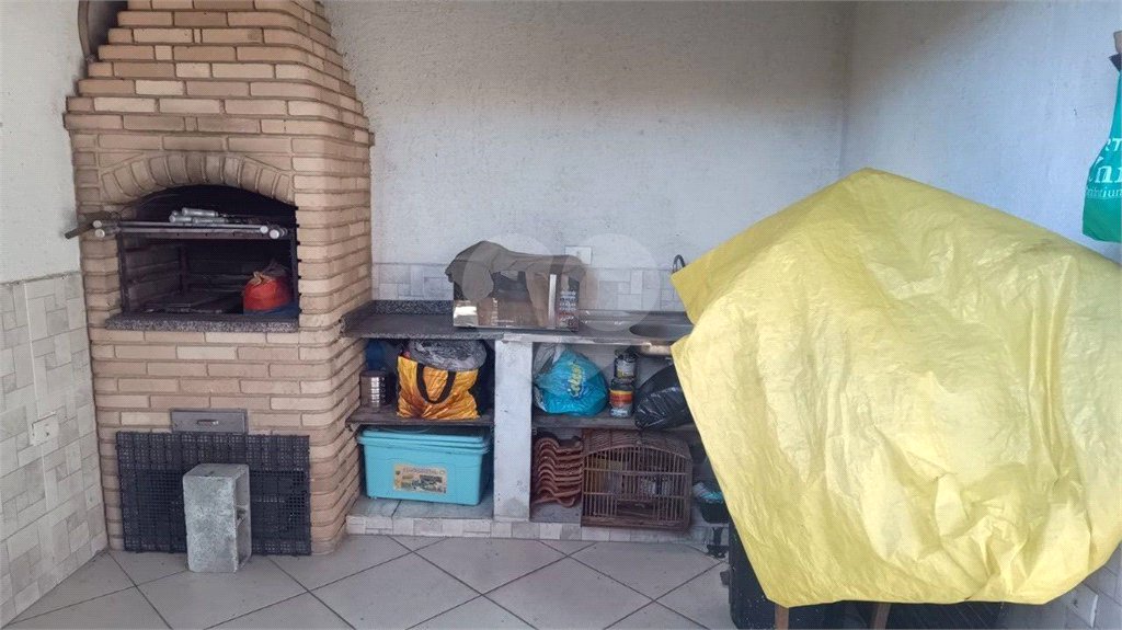 Ótimo sobrado à venda, ao lado do Roldão na Av. Cupece.