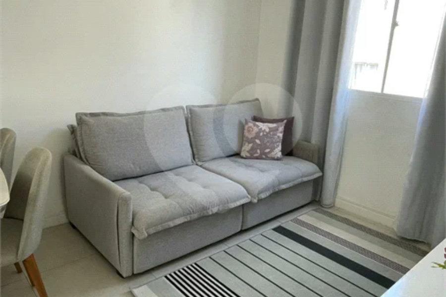 Apartamento a Venda com 2 Dormitórios Jaraguá / SP
