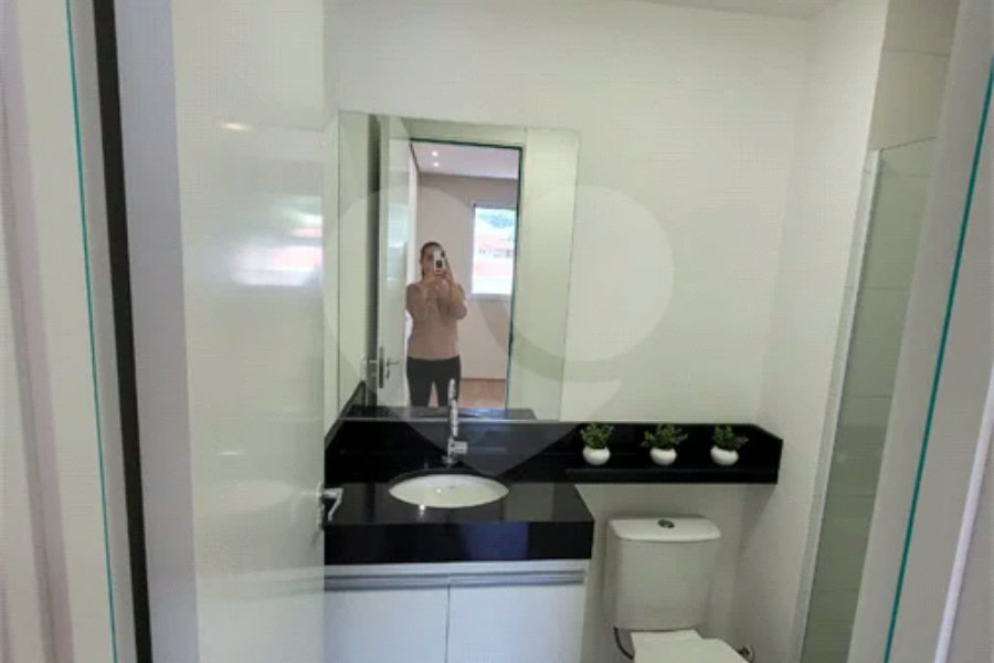 Apartamento á venda, pronto para morar. Aproveite!