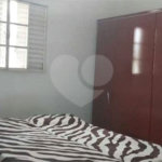 Casa térrea para venda na Vila Faria.