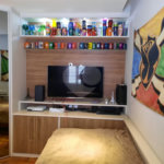 casa térrea na Vila Romana, 07 vagas de garagem, 4 quartos,, sendo 1 suíte amplo quintal.