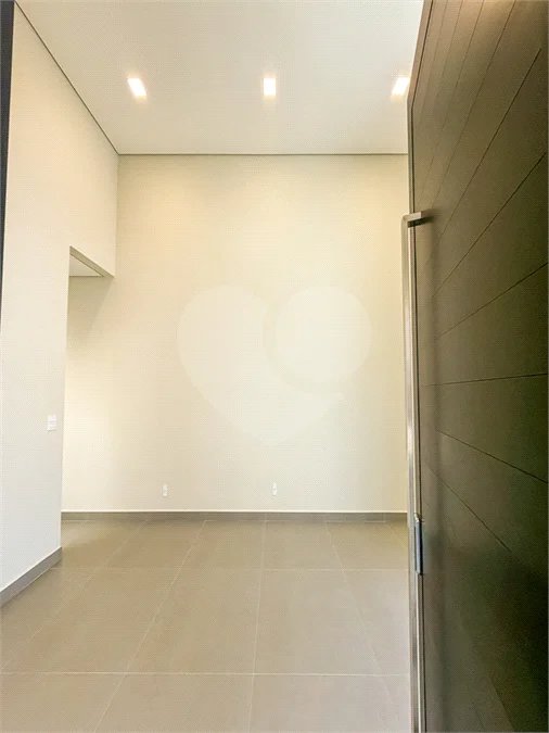 Casa Térrea Evidências - Indaiatuba/SP - R$ 1.950.000,00 - Área Total 307,33 m² - Área Construída 201,90 m² - TÉRREA - 03 suítes sendo a master com closet; Escritório; Lavabo; Cozinha com cooktop, forno, micro-ondas e coifa; Móveis planejados na hall de entrada, sala, escritório, cozinha, gourmet, s
