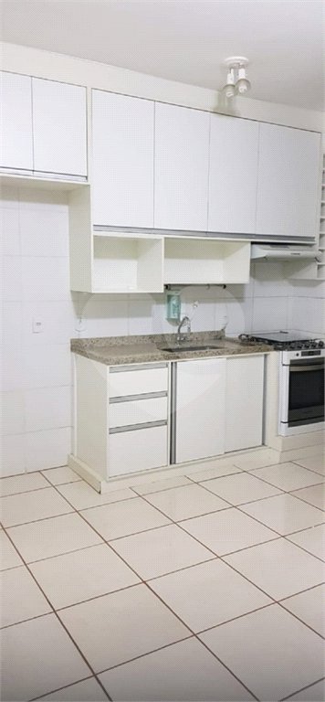 Apartamento térreo no condomínio Vancouver em Araraquara/SP.
