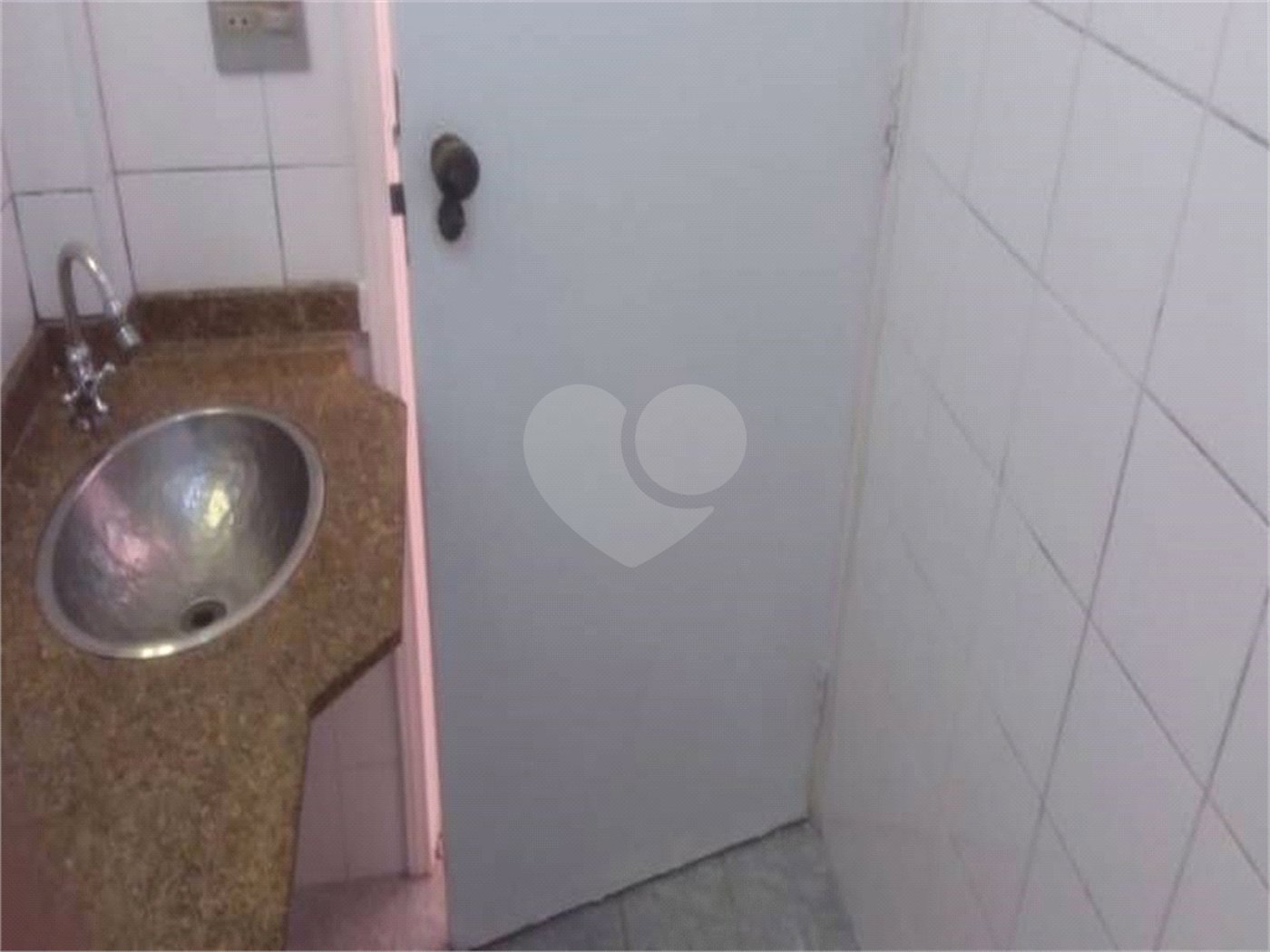 APARTAMENTO 02 DORM 01 VAGA PARA VENDA E/OU LOCAÇÃO NO PARAÍSO
