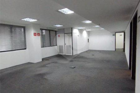 Sala comercial para locação no Brooklin, 152 m²