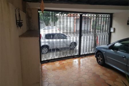 Sobrado à venda com 3 quartos em Granja Julieta, São Paulo, SP