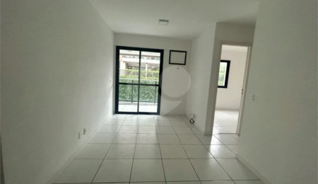 Apartamento à venda com 2 quartos, sendo 1 suíte,  em Campo Grande, Rio de Janeiro, RJ