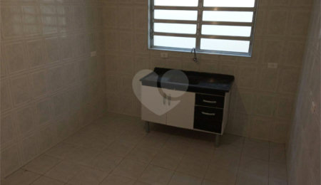 Excelente sobrado, recém reformado, Venha fazer uma visita.