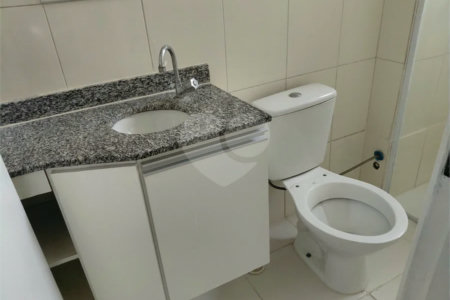 Apartamento Mobilado de 2 dormitórios com terraço e 1 vaga de garagem no Butantã!