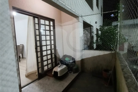 Apartamento térreo na Vila Nery - São Carlos/SP