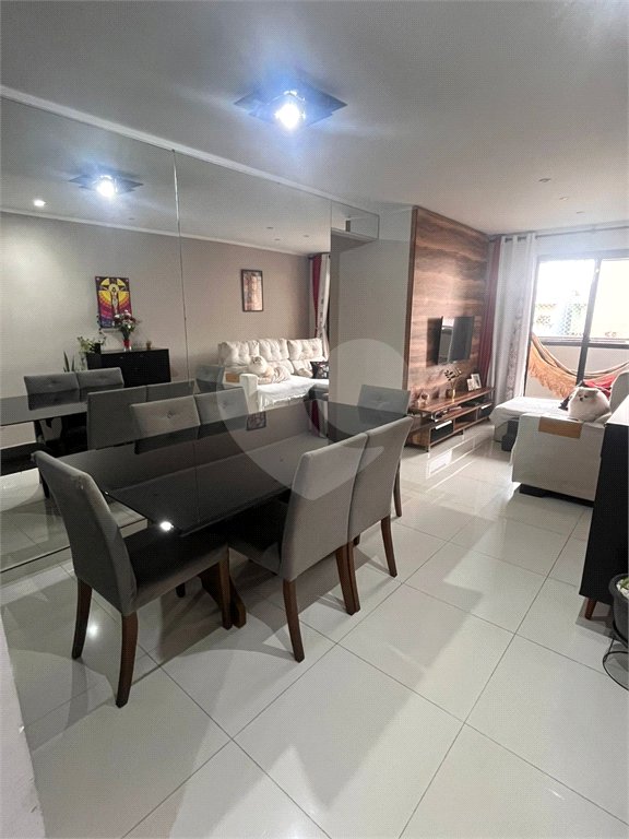 Apartamento á venda no Tatuapé com 79m², 3 quartos e 1 vaga AceitaPermuta